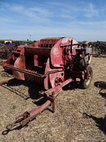 Presse a paille (ph F. Mrugala, St Jean de Touslas)(1)